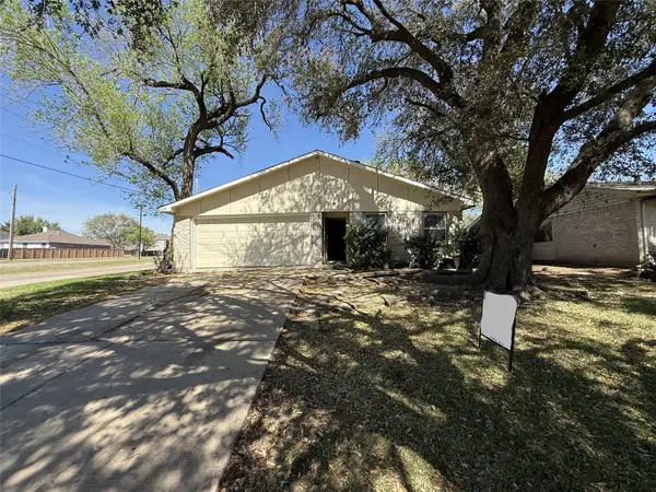 5002 Longhorn Trail, Garland, TX 75043
