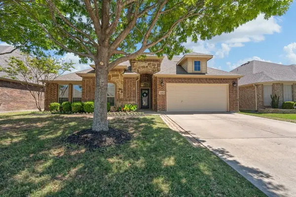 1685 Yukon Drive, Burleson, TX 76028