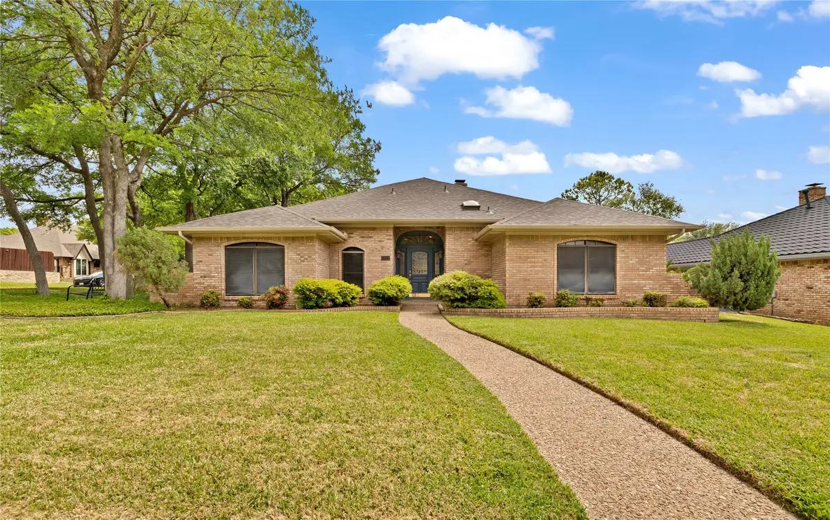 2528 Stonegate Drive N, Bedford, TX 76021 - #1