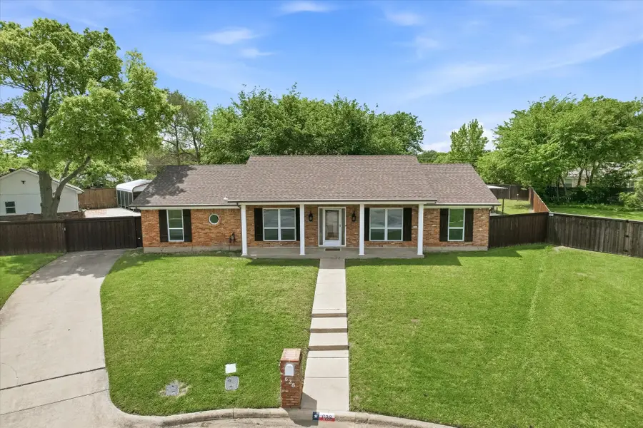 628 Robindale Court, Bedford, TX 76022 - #2