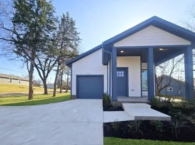 331 E Hull Street, Denison, TX 75021 - #3