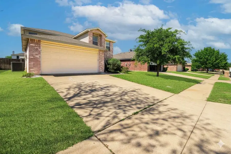 5209 Prestwick Drive, Fort Worth, TX 76135 - #2