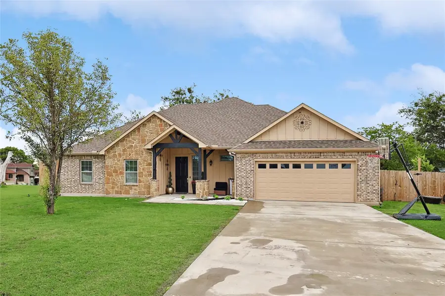 342 W Huffman Street, Krum, TX 76249 - #3