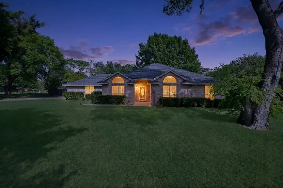 422 Shadowwood Trail, Ovilla, TX 75154 - #2