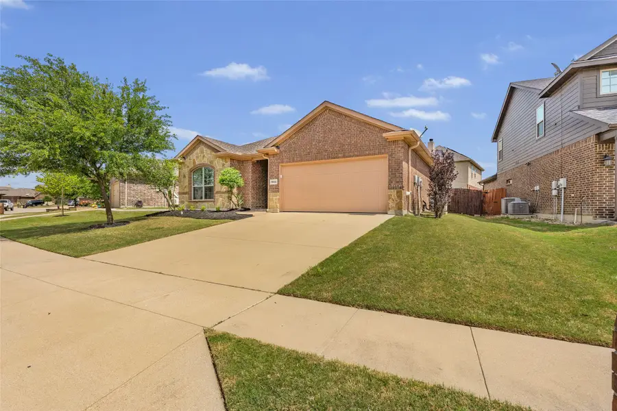 11032 Erinmoor Trail, Haslet, TX 76052 - #2