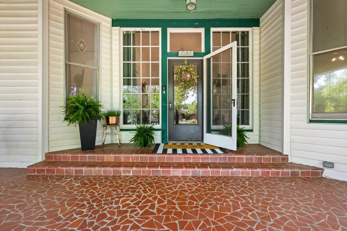 1201 4th Avenue, Mineral Wells, TX 76067 - #1