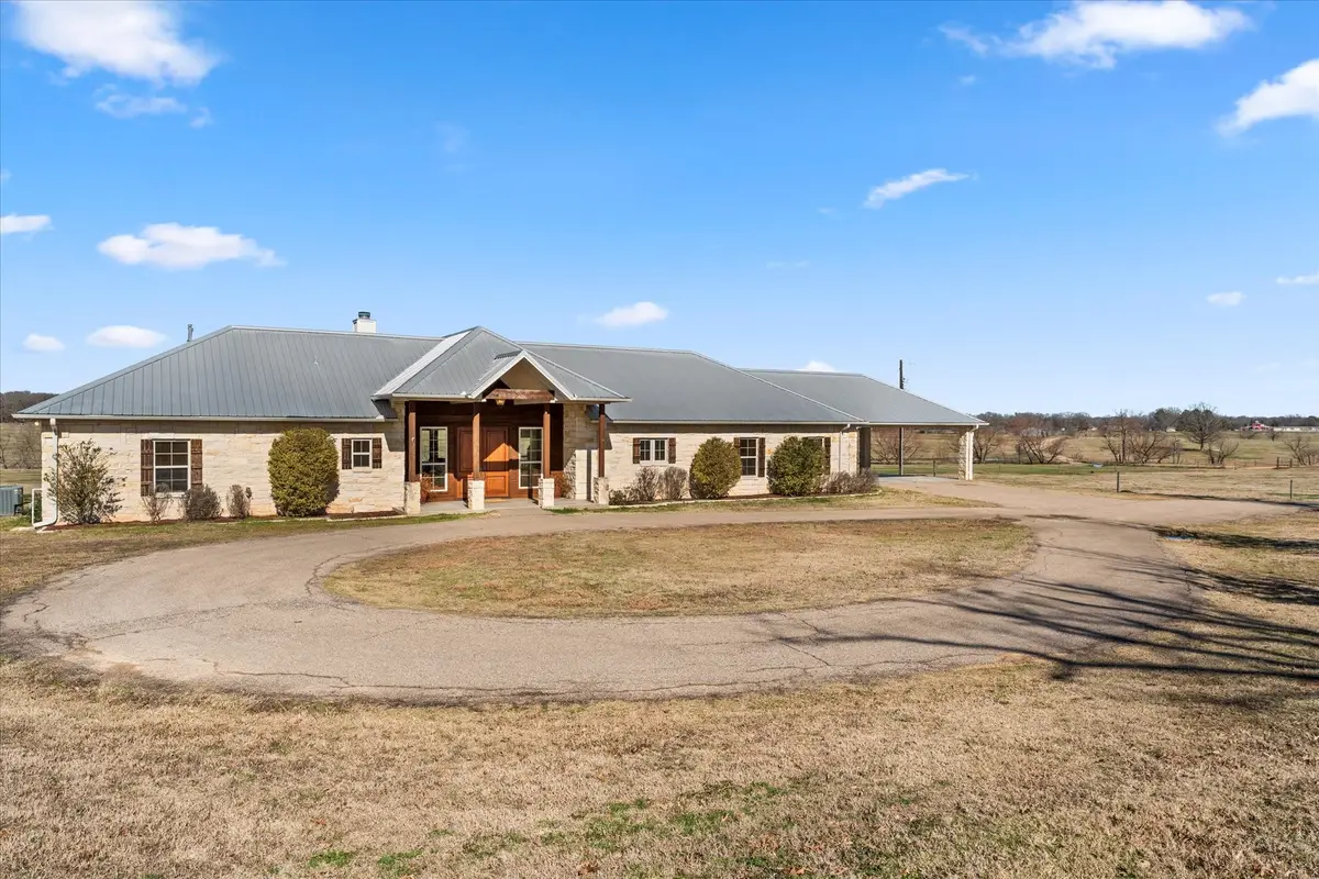 240 Private Road 1613, Mount Pleasant, TX 75455 - #1