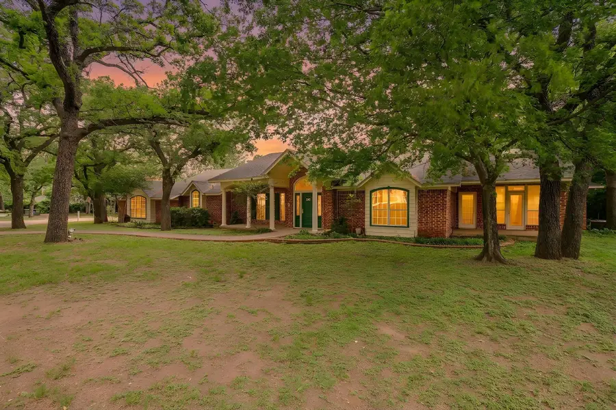 2215 California Lane, Arlington, TX 76015 - #3