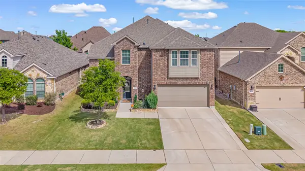 2125 Lake Cliff Drive, Little Elm, TX 75068