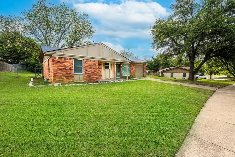 6405 Claude Court, Fort Worth, TX 76135 - #2