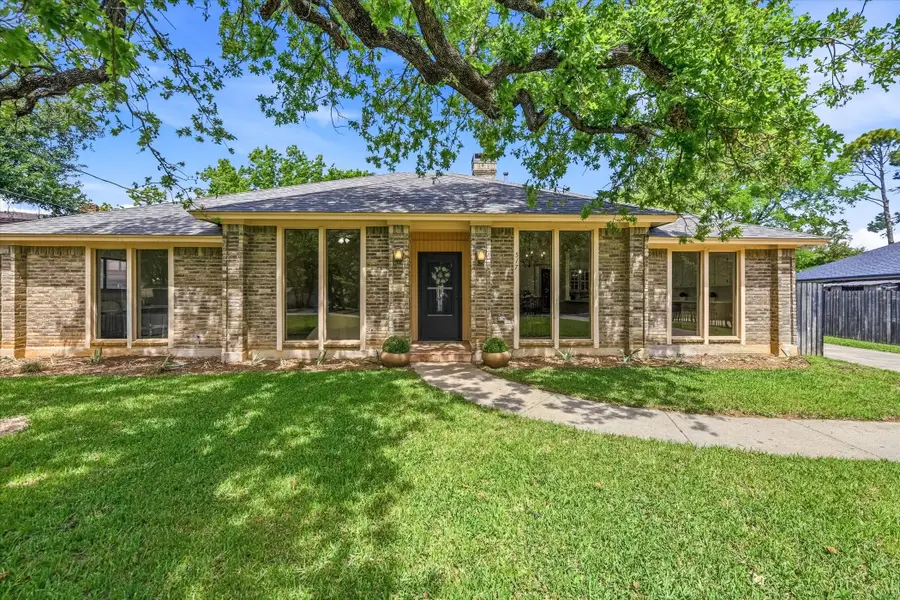 517 E Beady Road, Arlington, TX 76006 - #2