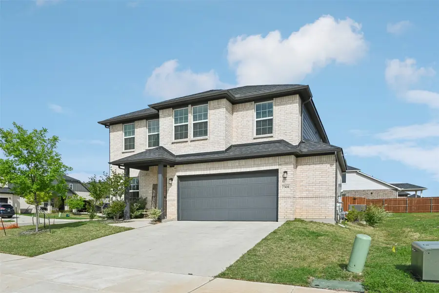 7501 Agarita Avenue, Argyle, TX 76226 - #3