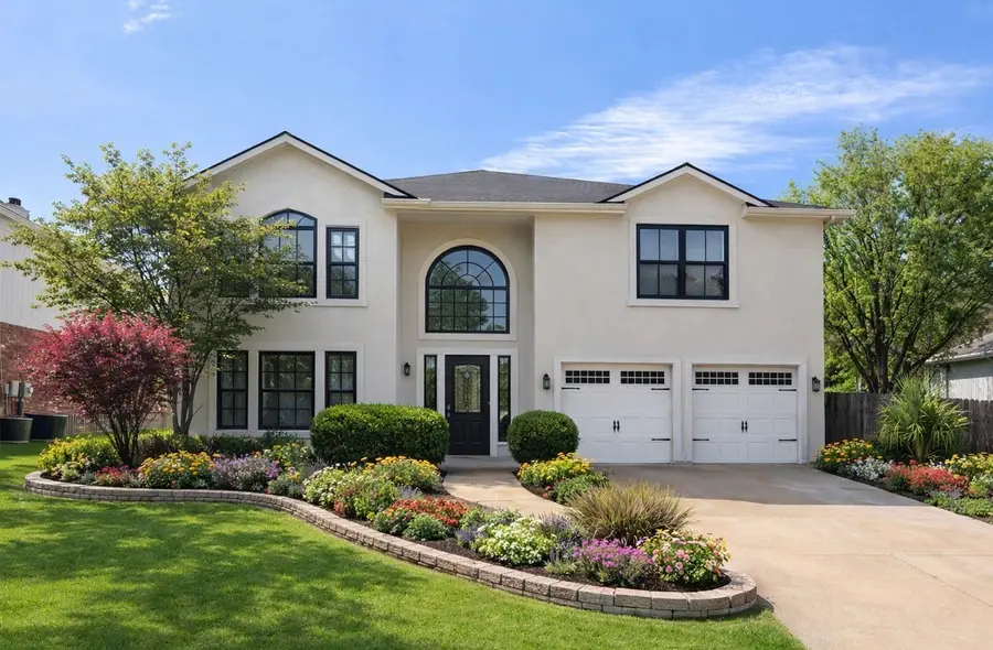 5518 Heathercrest Drive, Arlington, TX 76018 - #2