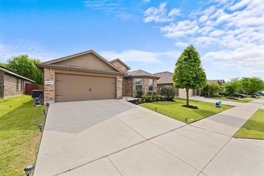 9020 Ridgeriver Way, Fort Worth, TX 76131 - #3