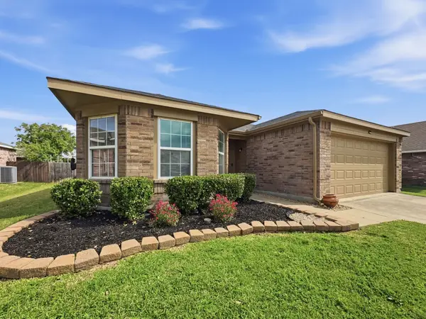 1405 Eagles Nest Trail, Krum, TX 76249