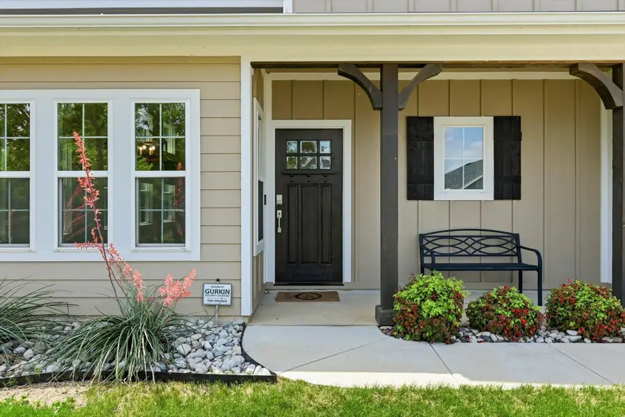 207 Wilson Street, Lake Dallas, TX 75065 - #2