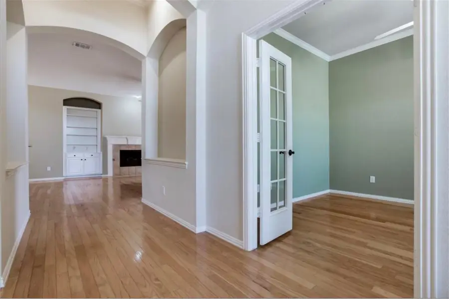 1645 Castle Pines Drive, Frisco, TX 75034 - #2