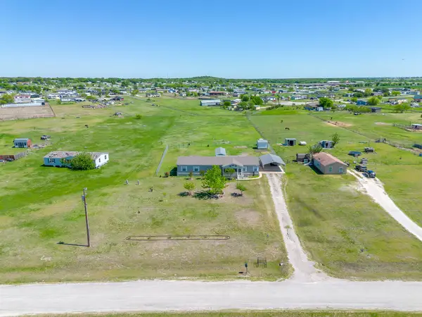 6004 Black Springs Lane, Joshua, TX 76058