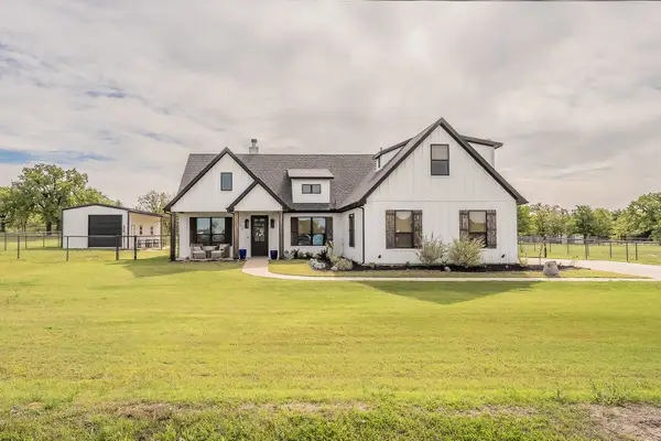 2004 Feather Lane, Weatherford, TX 76088