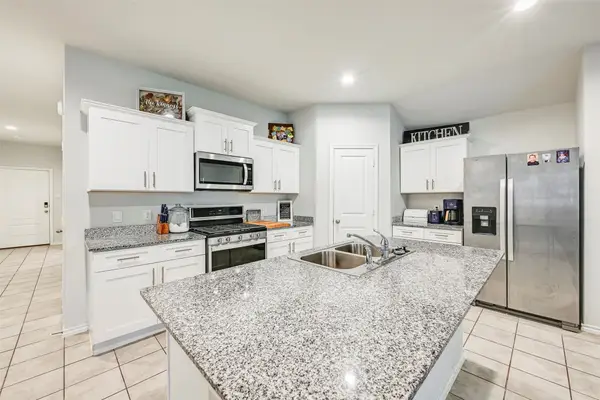 508 Bronze Circle W, Springtown, TX 76082