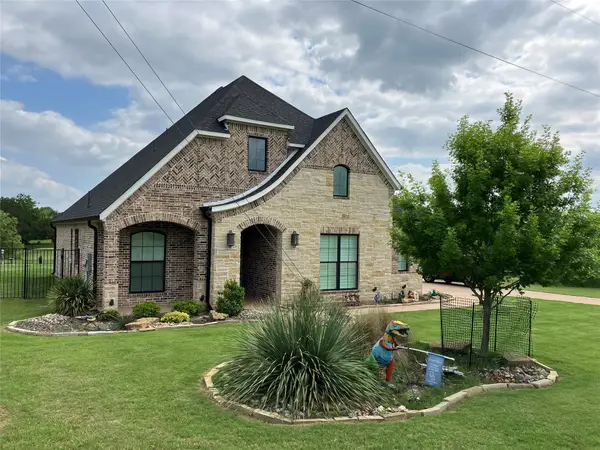 19043 White Bluff Drive, Whitney, TX 76692