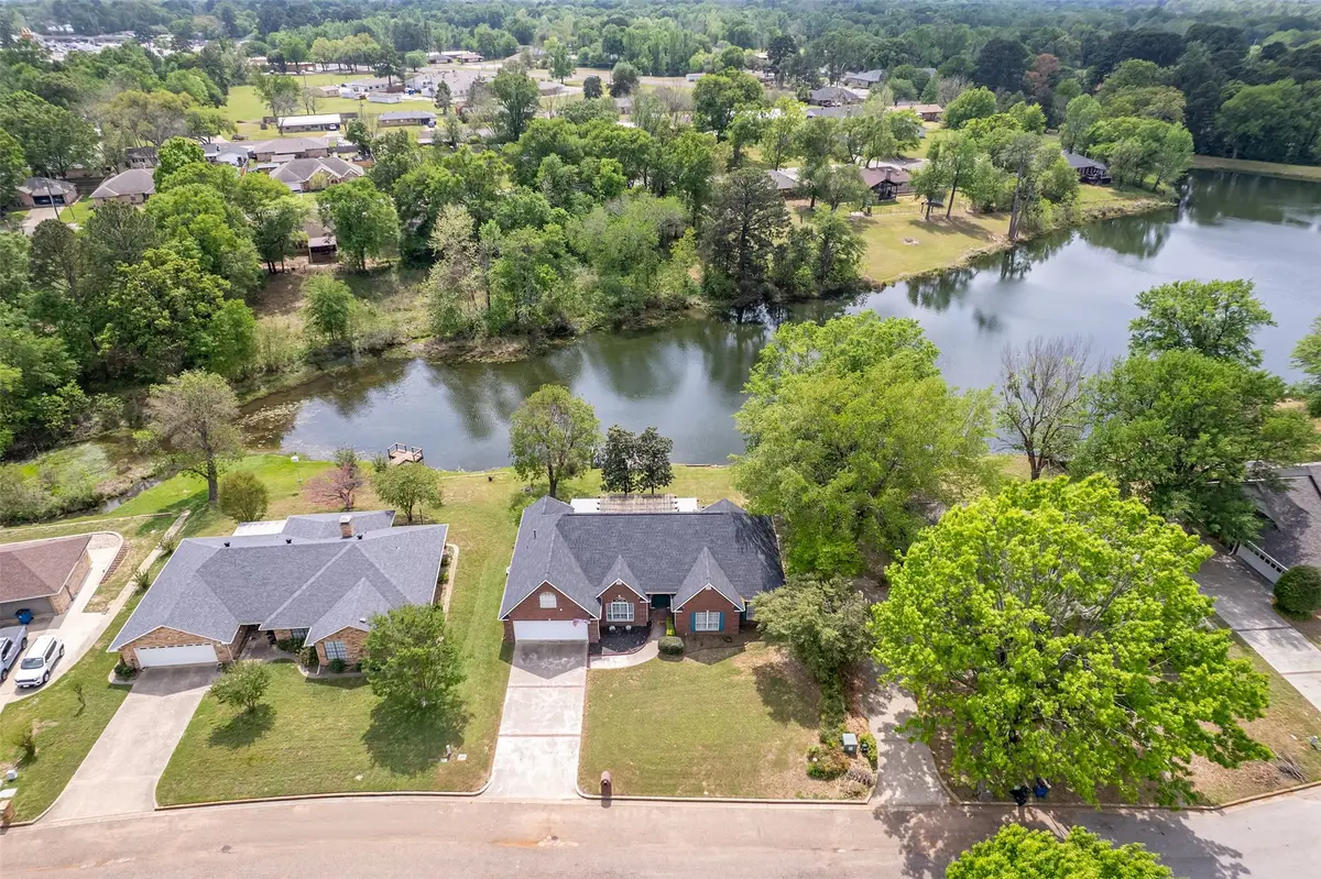 233 Lakeside Place, Mineola, TX 75773 - #1