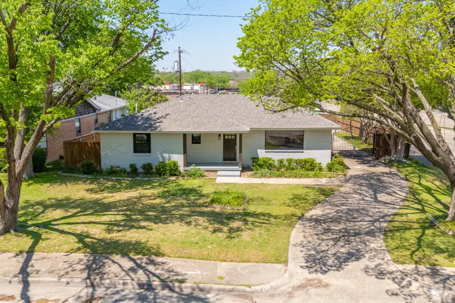 2305 Fenestra Drive, Dallas, TX 75228 - #2