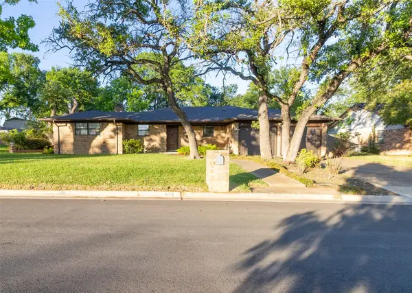3065 Summit Drive, Belton, TX 76513
