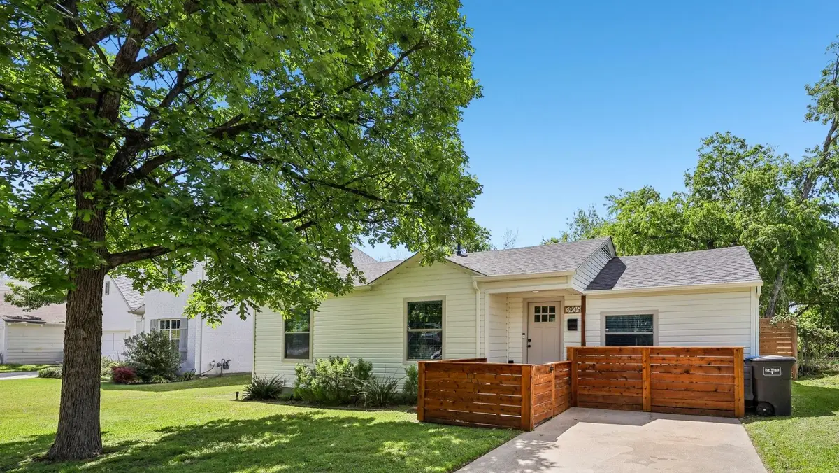 3909 Lafayette Avenue, Fort Worth, TX 76107 - #1