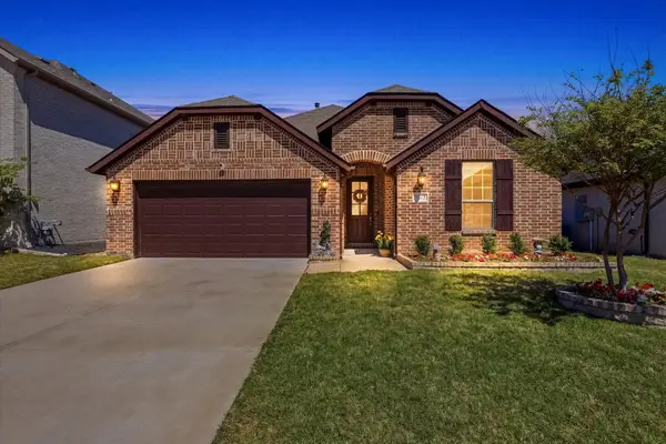 813 Mildren Lane, Fate, TX 75087