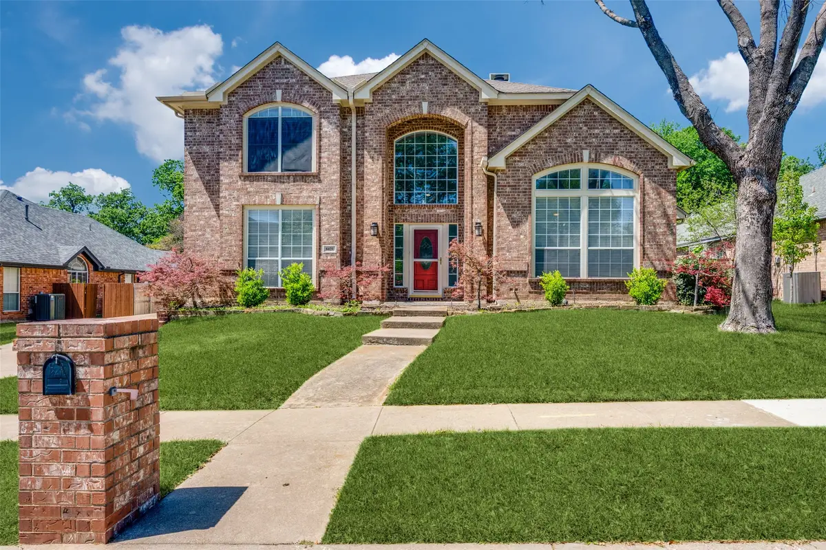 8421 Parkdale Drive, North Richland Hills, TX 76182 - #1