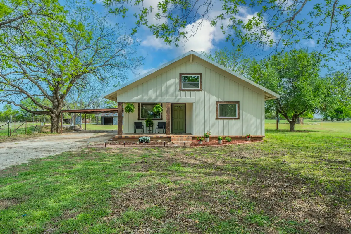 275 Belknap Circle, Newcastle, TX 76372 - #1