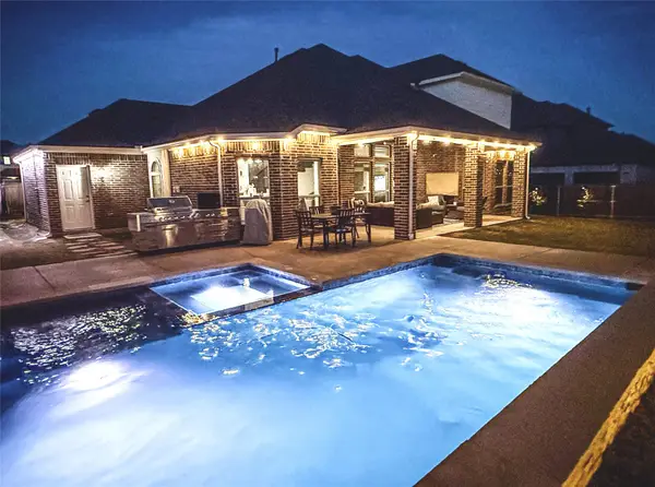 4305 Curlew Lane, Garland, TX 75043