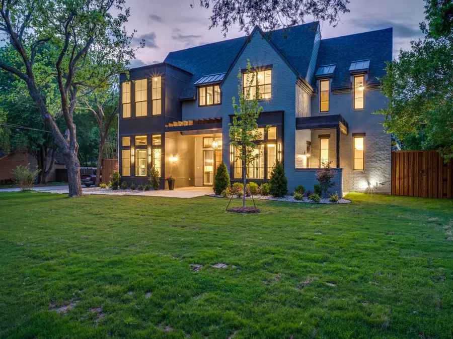 9317 Redondo Drive, Dallas, TX 75218 - #2