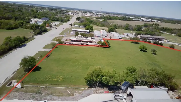 676 W W Audie Murphy Parkway, Farmersville, TX 75442 - #3