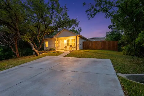 921 Indian Drive, Granbury, TX 76048