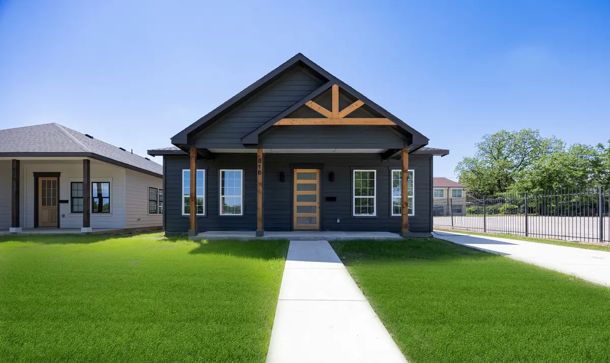 816 Glen Garden, Fort Worth, TX 76104 - #1