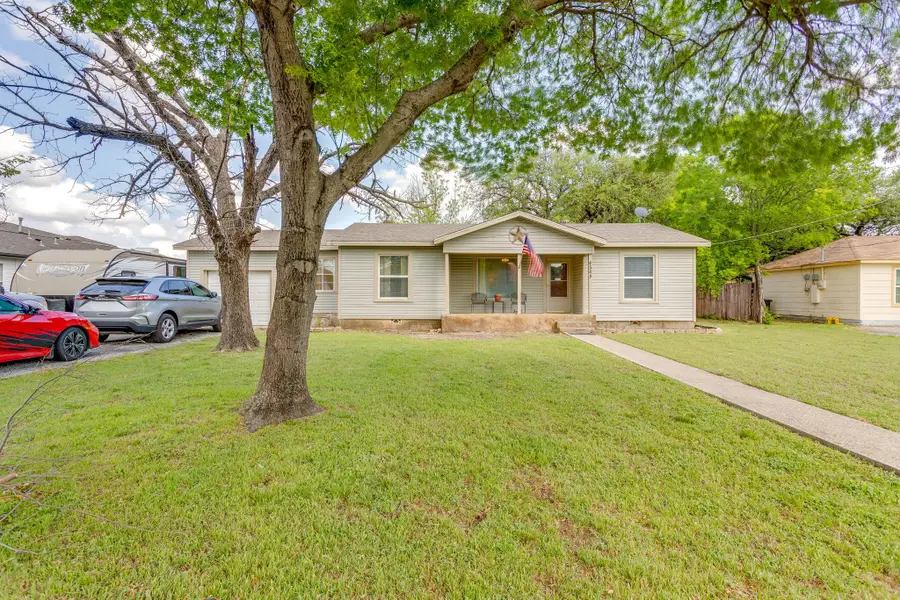 4548 Hodgkins Road, Lake Worth, TX 76135 - #2