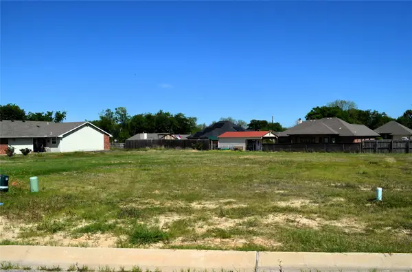 316 Preston Road, Mabank, TX 75147