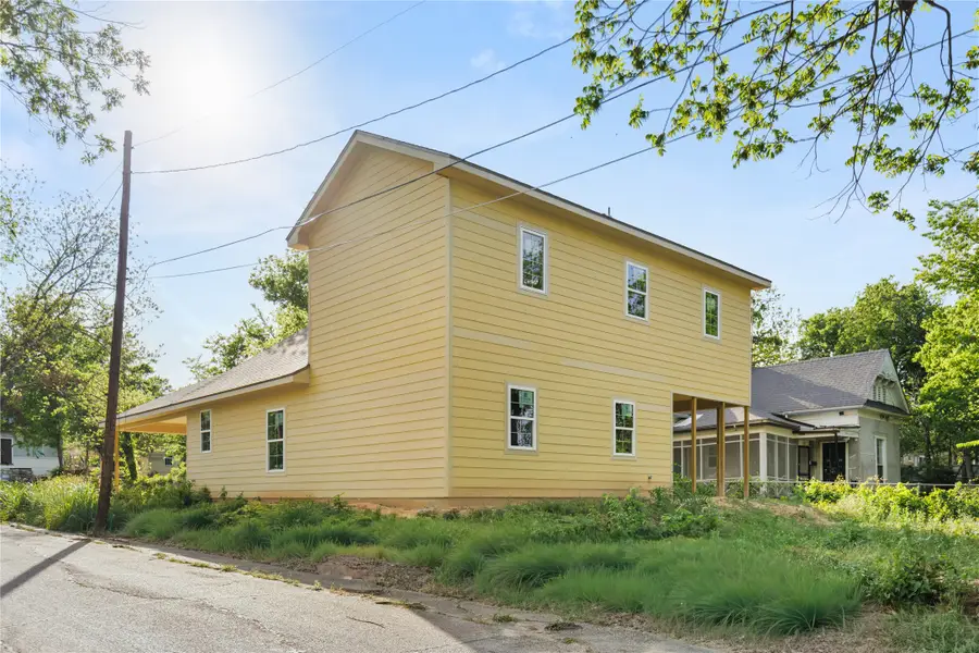 1100 N 16th Street, Waco, TX 76707 - #3