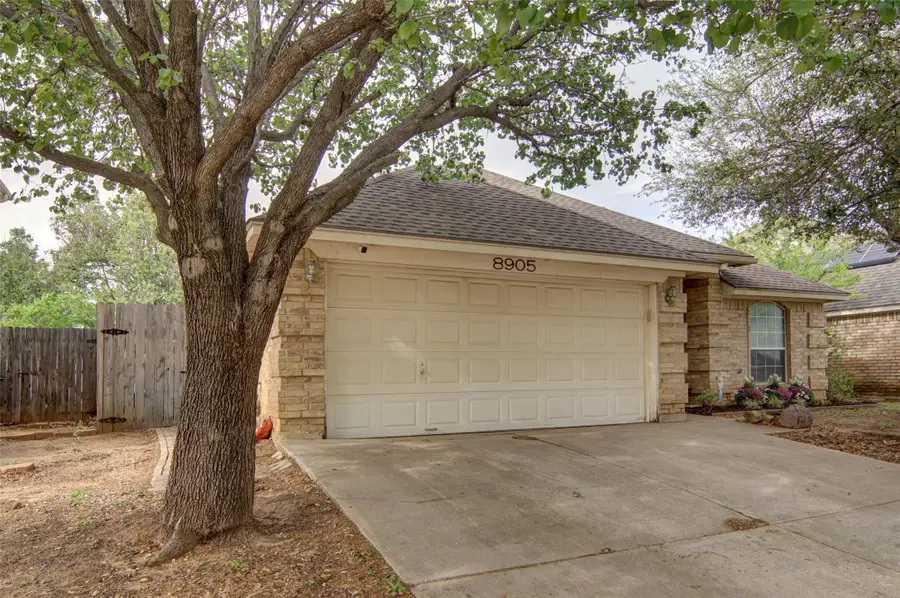 8905 San Joaquin Trail, Fort Worth, TX 76118 - #2