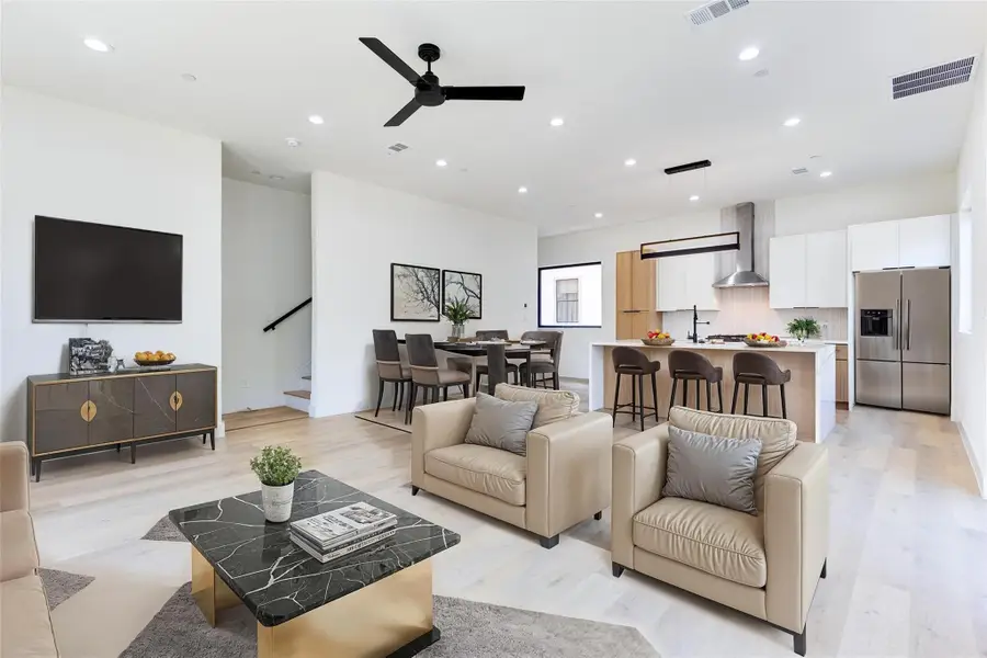 4206 Cabell Drive, Dallas, TX 75204 - #3