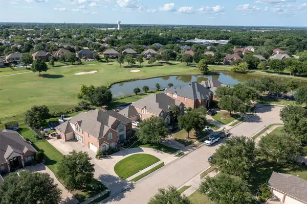 10417 Broadmoor Lane, Rowlett, TX 75089