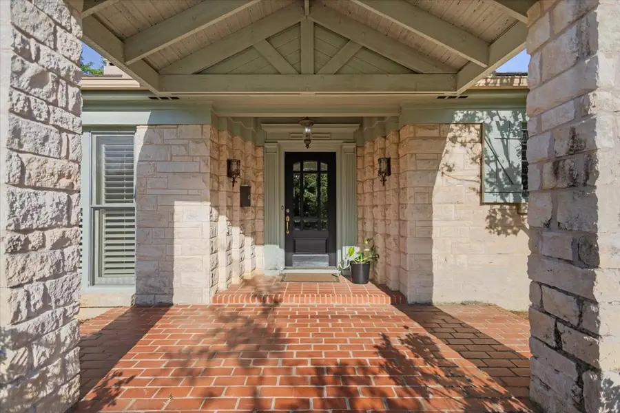 1420 S Donnybrook Avenue, Tyler, TX 75701 - #3