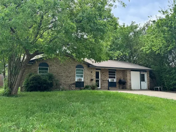 2429 February Lane, Grand Prairie, TX 75050