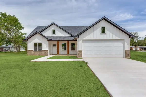 4000 Tahoe Court, Granbury, TX 76048