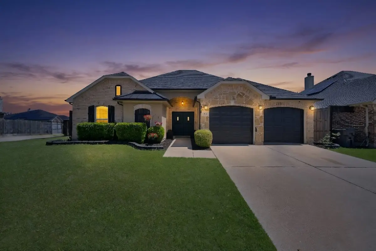 7817 Black Willow Lane, Arlington, TX 76002 - #1