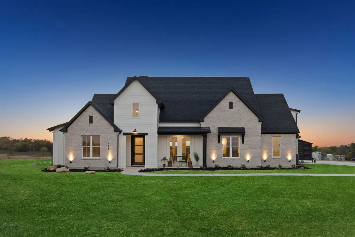 711 Hummingbird Lane, Justin, TX 76247 - #1