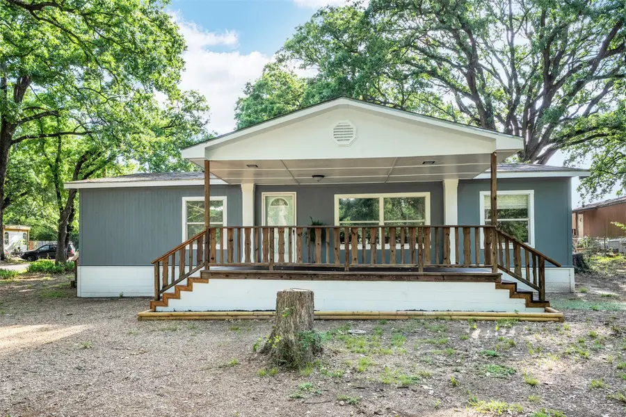 102 Lakewood Drive, Mabank, TX 75156 - #2