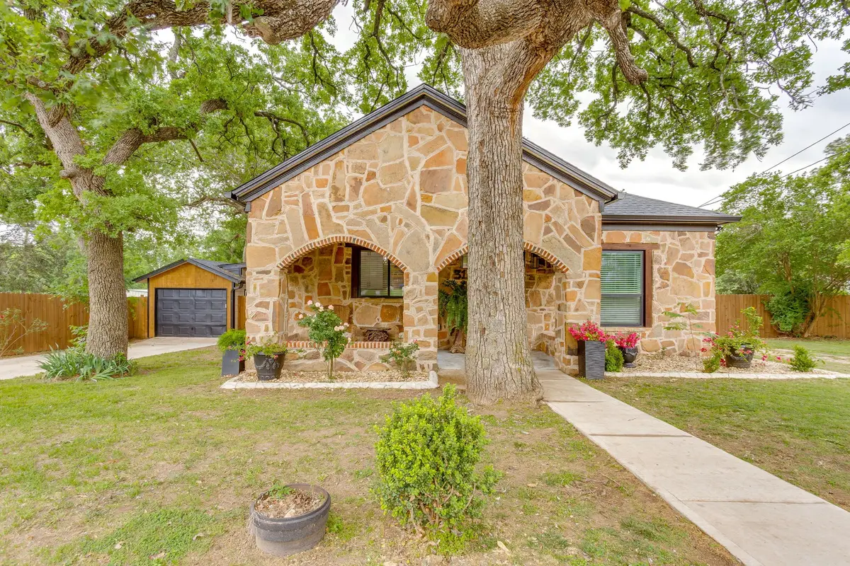 315 Cleveland Avenue, Weatherford, TX 76086 - #1